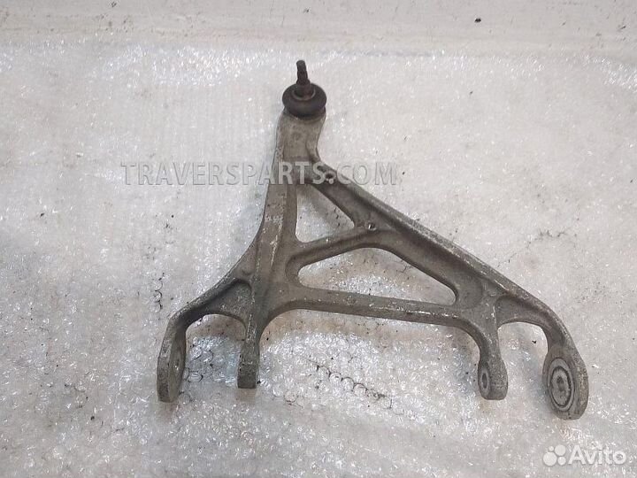 Рычаг задний верхний правый