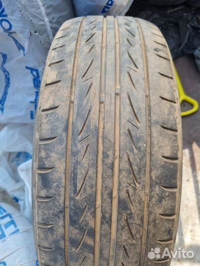 Bridgestone R600 175/65 R16
