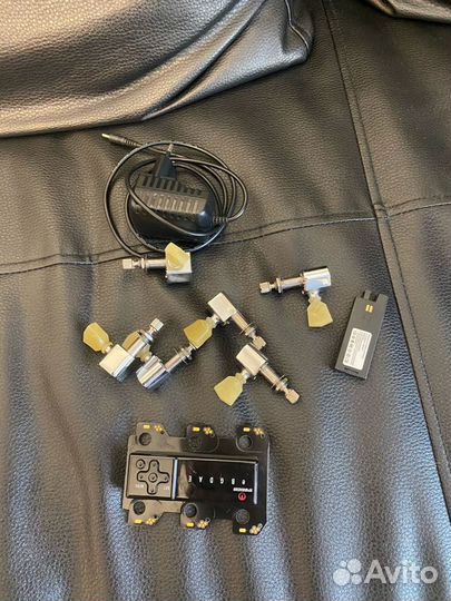 Пикгард и плата колки gibson, min etune и g-force