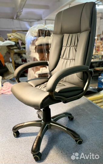 Кресло офисное