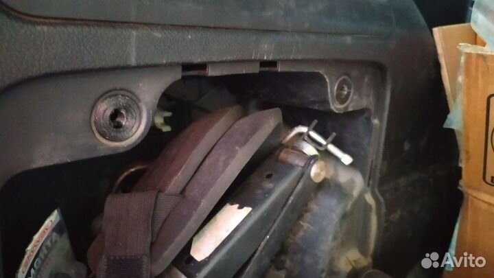 Гайка крышки обшивки багажника 7728206000