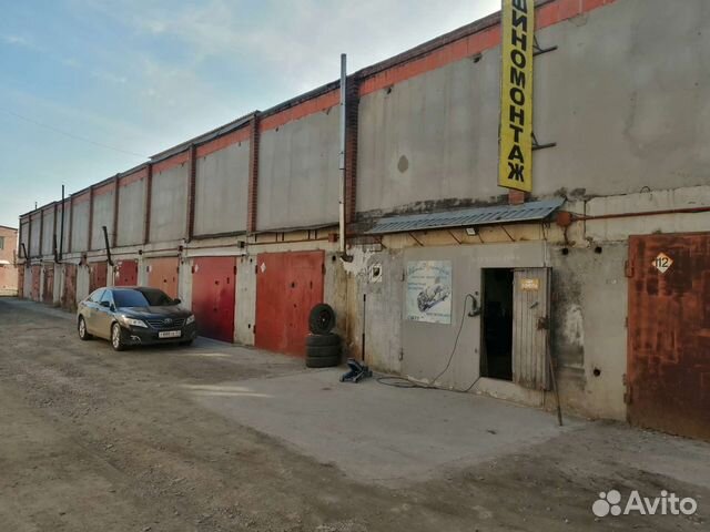 Гараж, > 30 м²