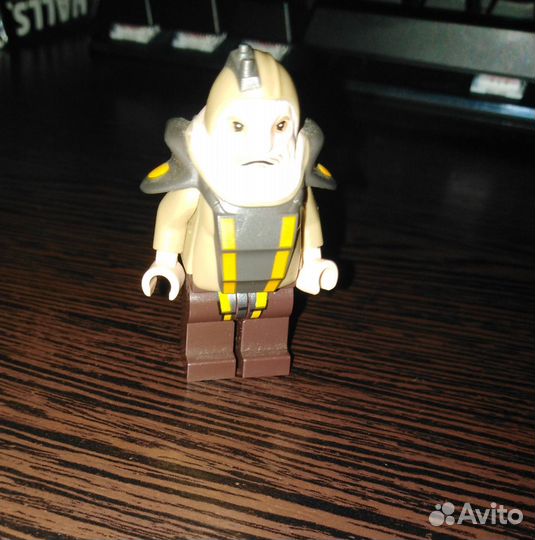 Lego Star Wars минифигурка Ункар Платт 75148