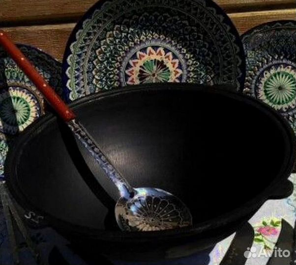 Казан чугунный новый