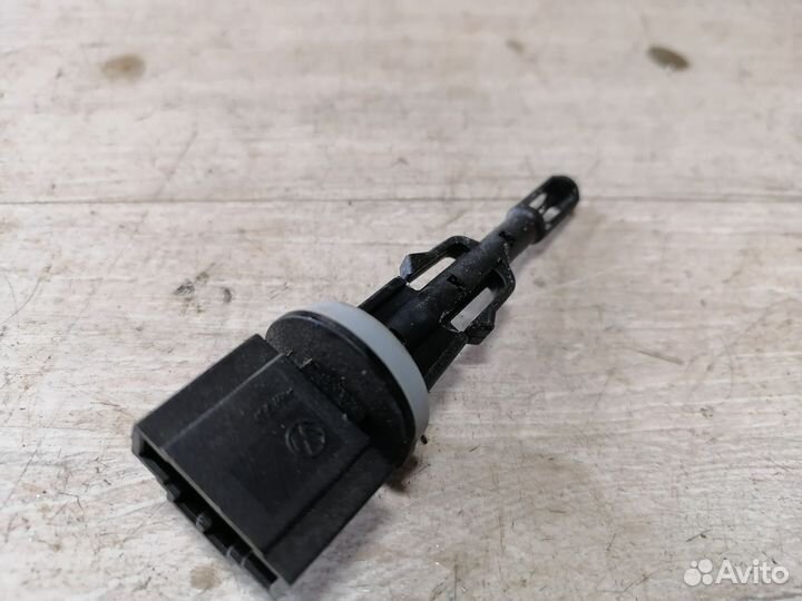 Датчик температуры воздуха Volkswagen Polo 5