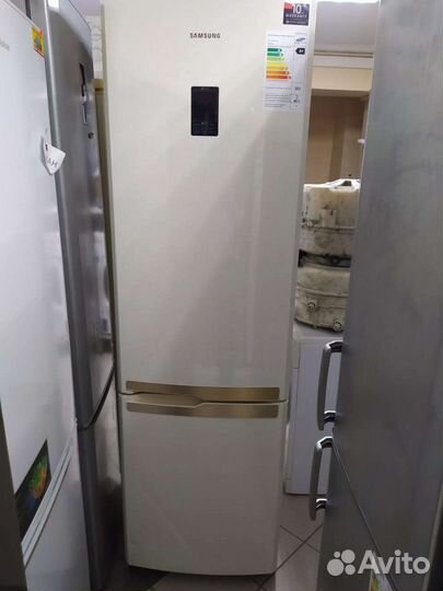 Холодильник Samsung no frost