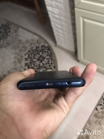 Телефон samsung