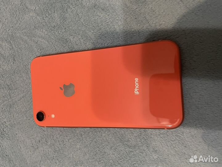 iPhone Xr, 64 ГБ