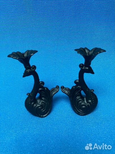 Каслинское литье. Подсвечник Лебедь