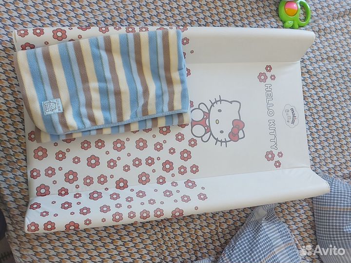 Доска для пеленания на кроватку и плед mothercare