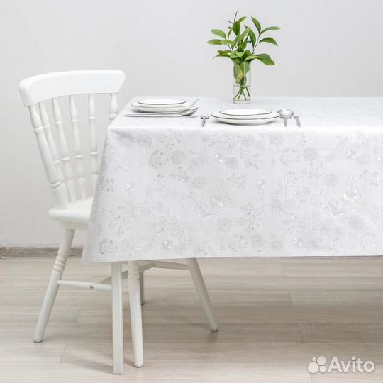 Клеёнка столовая на тканевой основе «Леди», цветоч