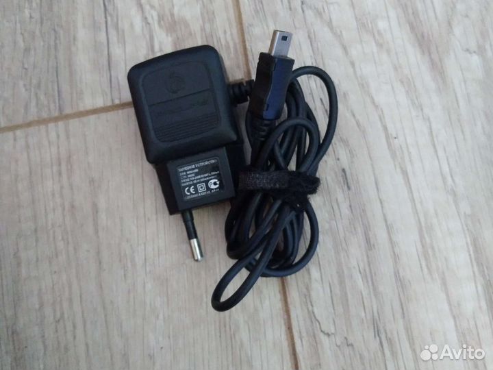 Зарядное устройство для mini-USB