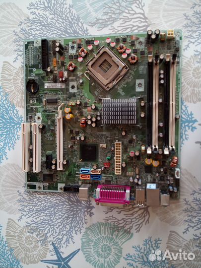 Материнская плата