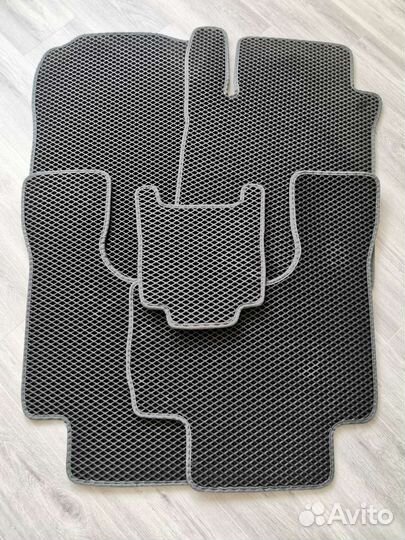 Коврики в салон Suzuki Grand Vitara II