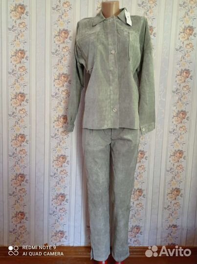 Костюм спортивный