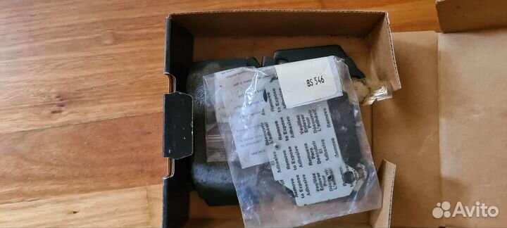 Тормозные колодки задние Jeep Grand Cherokee 06