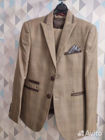 Костюм тройка для мальчика 122-128