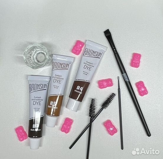 Коррекция и окрашивание бровей