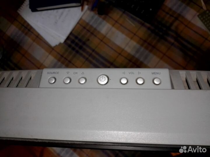 Телевизор BBK 20