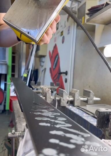 Сервис горных лыж и сноубордов