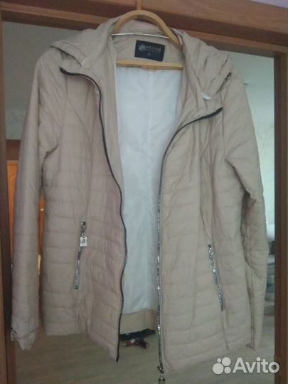 Женские вещи,в идеальном состоянии