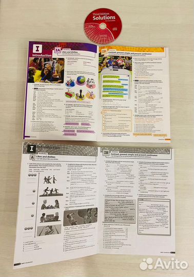 Solutions Pre Intermediate Third Edition