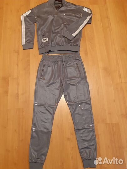 Спортивный костюм женский 44-46