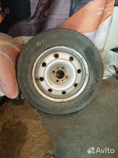 Продам колёса Dunlop winter ice 01 185/70 r14