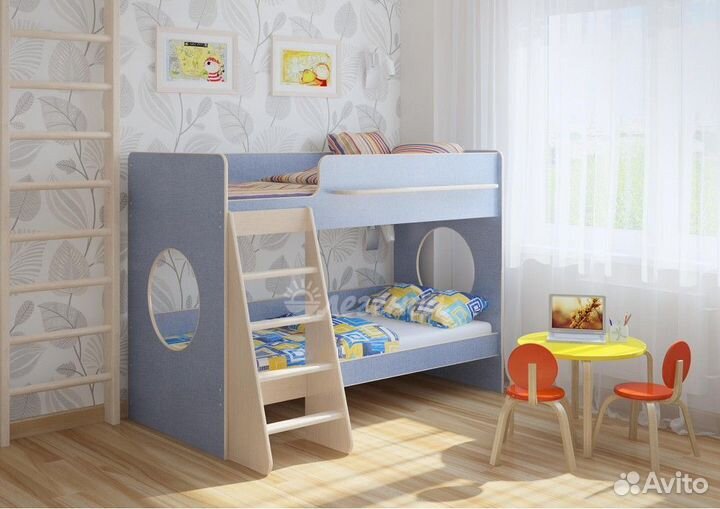 Двухъярусная кровать