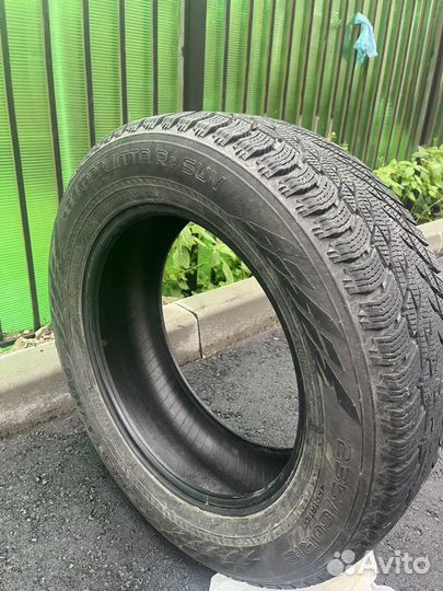 Nokian Tyres Hakkapeliitta R3 SUV 235/60 R18 107R