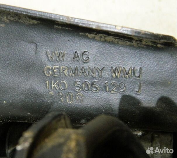 Рычаг задний левый продольный VW Jetta 5