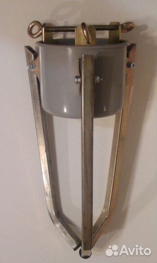 Подставка для пихты до 2,5 м с резервуаром