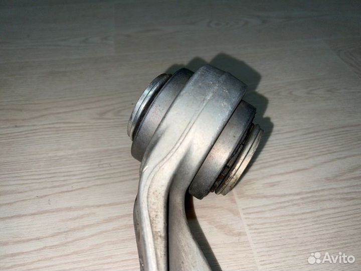 Рычаг продольный передний Jaguar Xe 2015