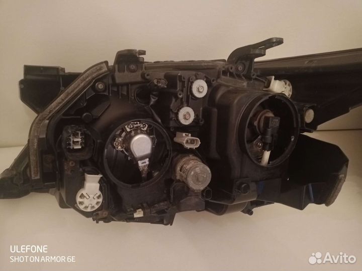 LX 570 фары левая правая