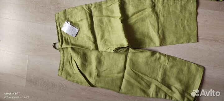Капри женские оливковые льняные р.46(на 44-46)