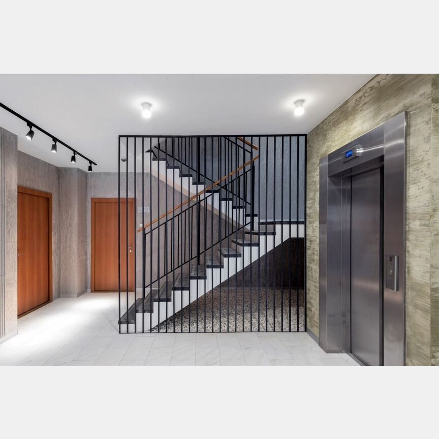 2-к. квартира, 81,7 м², 3/3 эт.