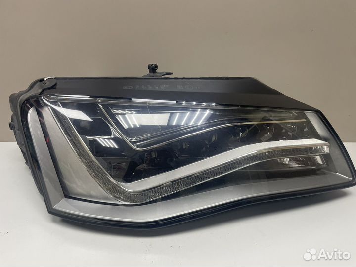 Фара правая LED Audi A8 4H D4 Ауди А8 Д4