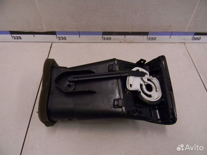 Дефлектор воздушный Astra J 2010