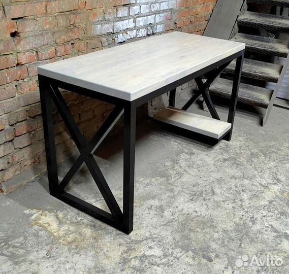 Стол кухонный Loft
