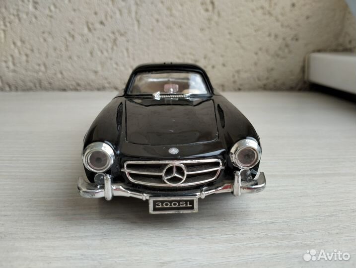 Модель автомобиля Mercedes-Benz 300SL1954Sunnyside