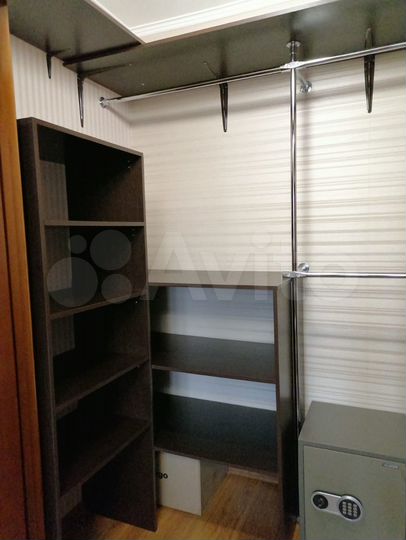 2-к. квартира, 81,7 м², 2/14 эт.