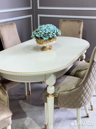 Стол и стулья от производителя. В наличии