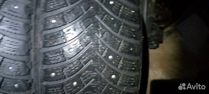 Michelin Agilis X-Ice North 185/60 R15