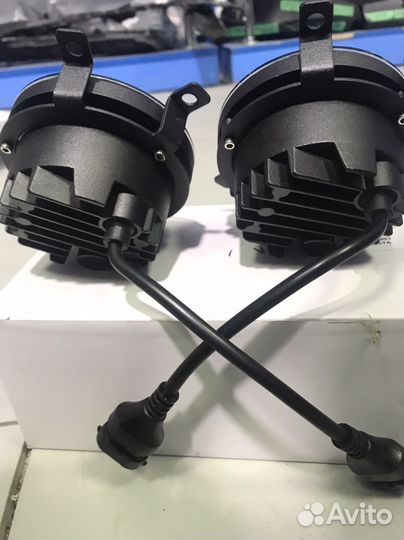 Противотуманные фары Ford Focus