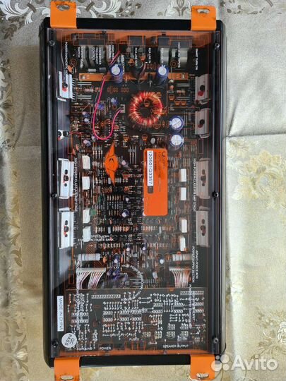 Усилитель 4х канальный бу