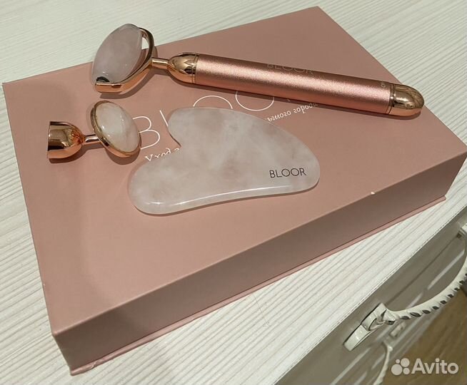 Массажер для лица bloom