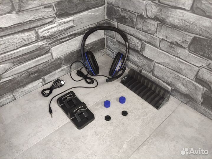 Набор аксессуаров Game Pack 5 в 1 для PS4 (новый)