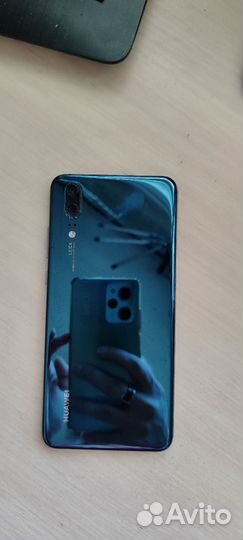 HUAWEI P20, 4/128 ГБ
