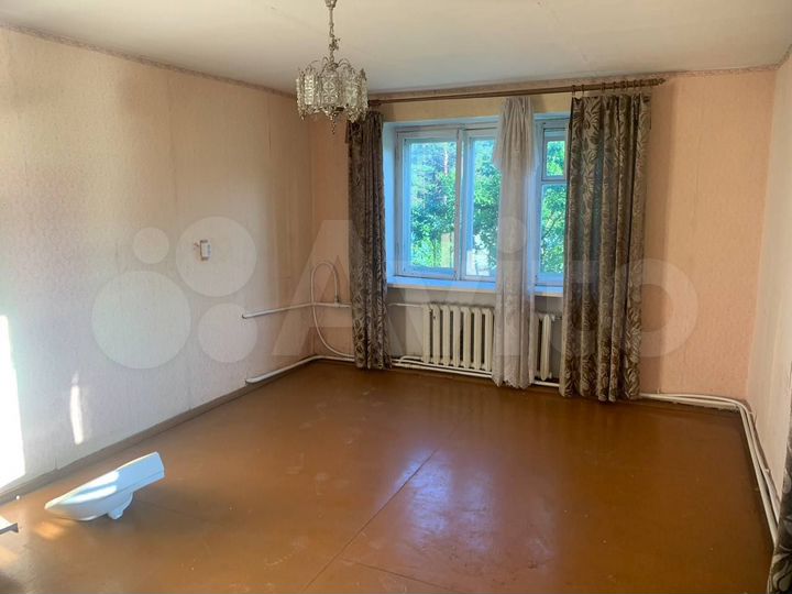 3-к. квартира, 73,8 м², 1/2 эт.