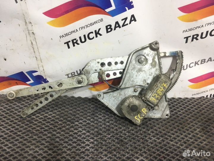 Стеклоподъемник электрический правый